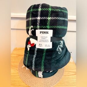Victoria's Secret Pink Cozy Plush Sherpa Blanket Green Plaid Dog Puppy
